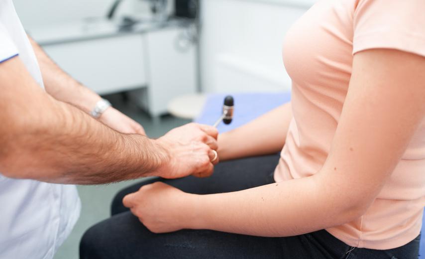 Лечение пояснично-крестцового радикулита в Киеве