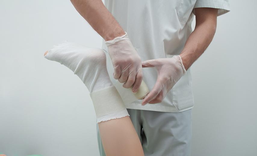 Лечение переломов голени в Киеве