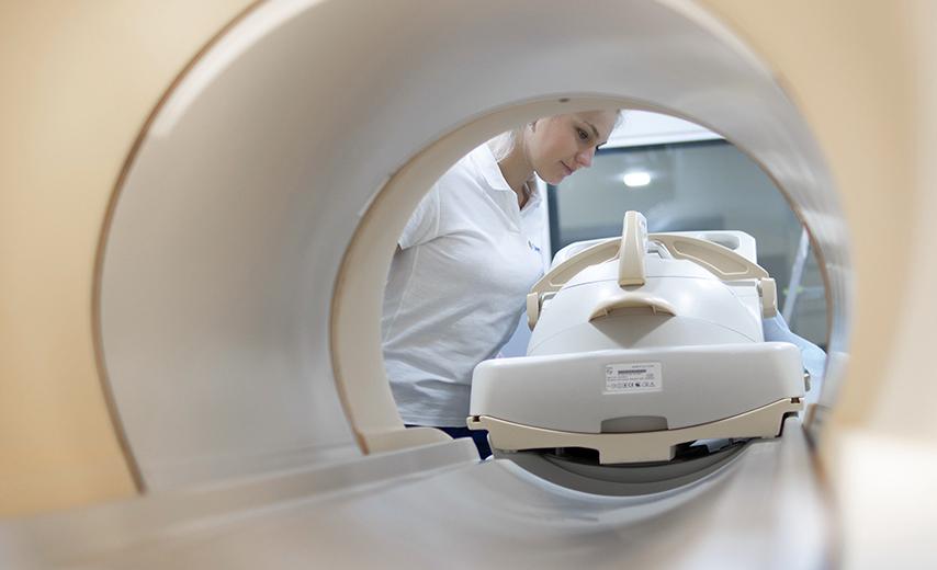 МРТ шейного отдела позвоночника в Киеве